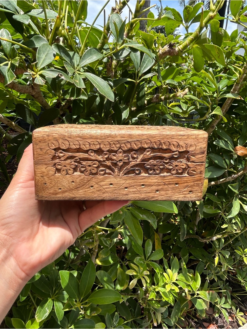 Hand Carved Eye of Horus Wooden Box 4x6 Jewelry Crystal Keepsake Storage - Picture 2 of 6